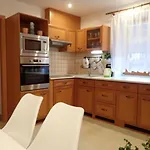 La Guccinela Apartamento *