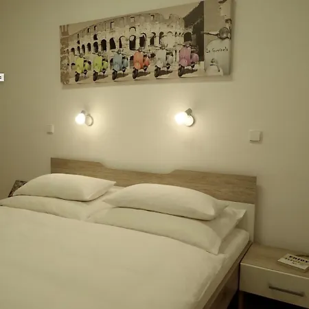 La Guccinela Apartament *